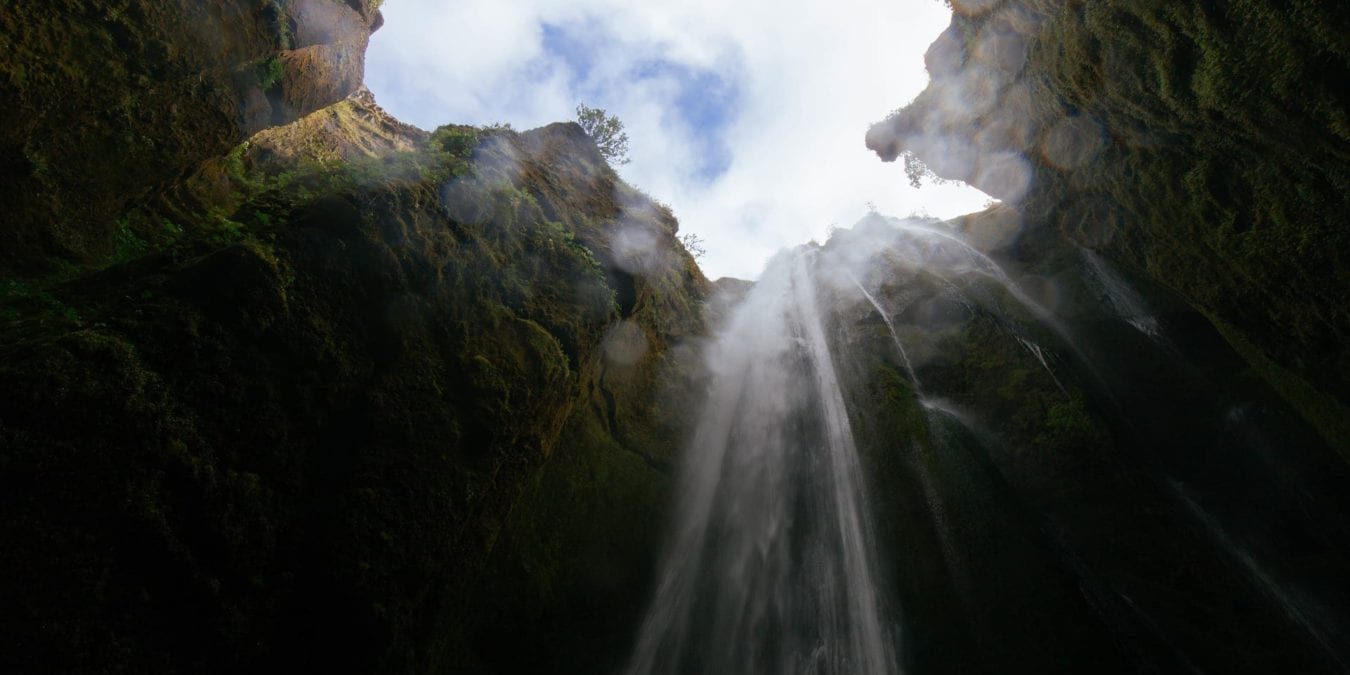 Crees en la llamada Tierra Hueca?